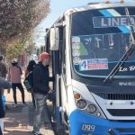 Gobernador del Maule se reúne con dirigentes para analizar posibles soluciones por el alza de combustibles